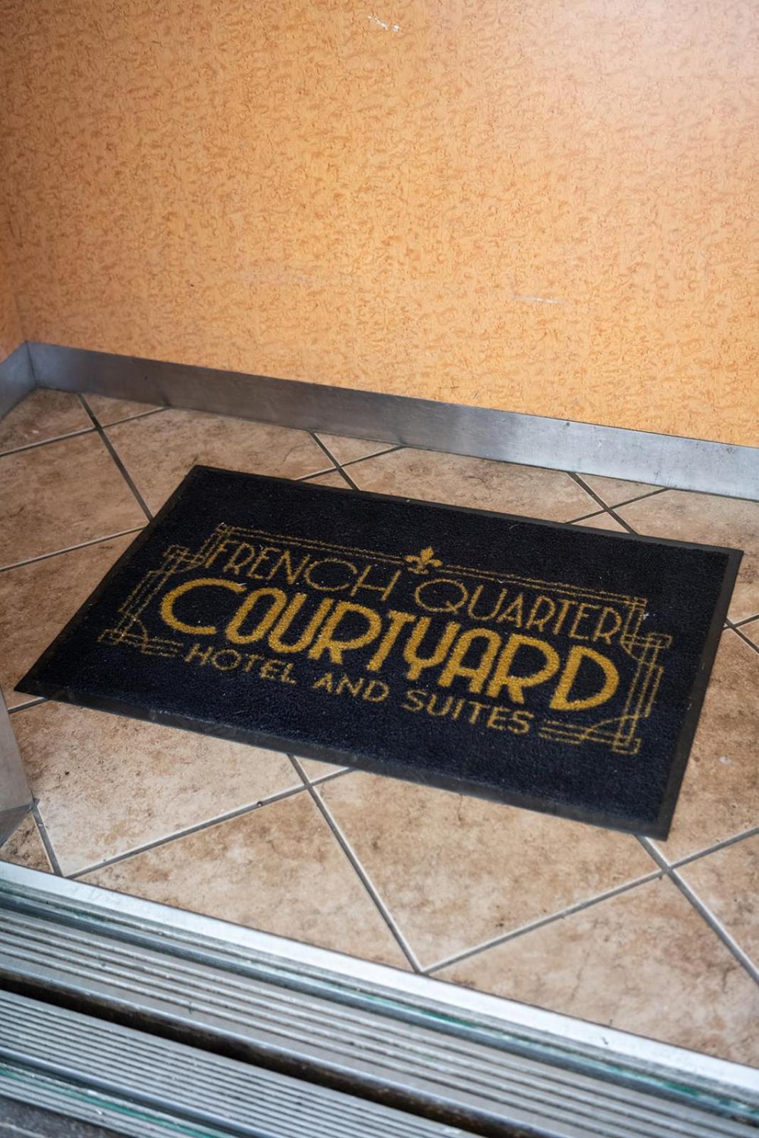 French Quarter Suites Hotel New Orleans Bagian luar foto